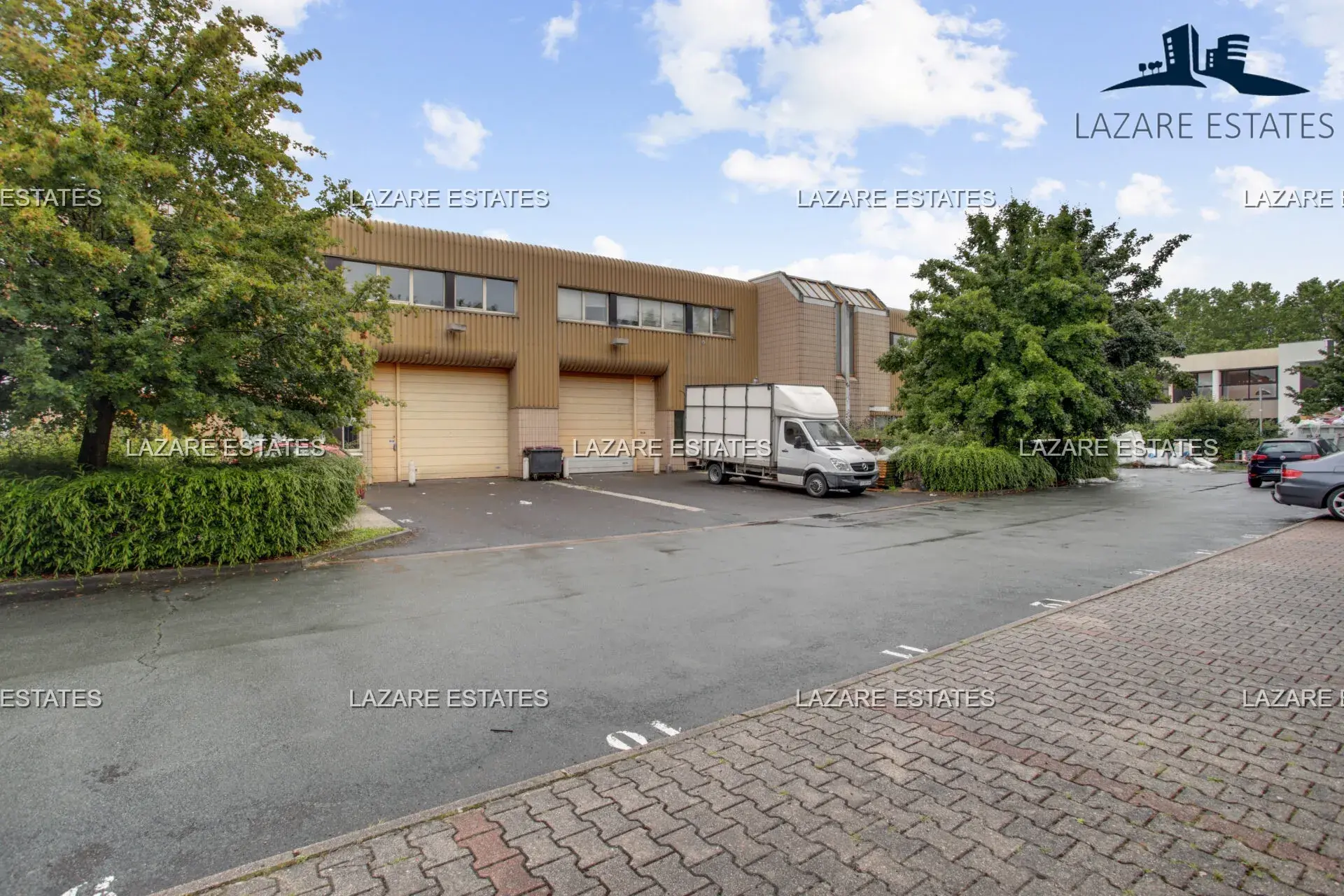 Location locaux d’activités à Lognes