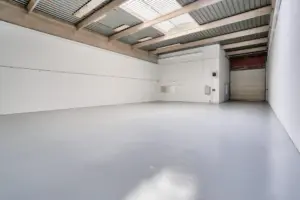 Locaux d'activités et bureau à louer à Saint-Ouen-l'Aumône