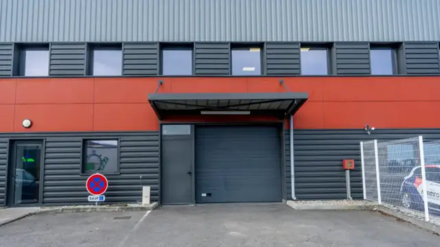 1 LOT D’ACTIVITES A LOUER 8 AVENUE DE L’INDUSTRIE 69960 CORBAS (2)