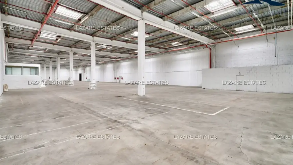 Locaux d&rsquo;Activités Logistiques – Croissy-Beaubourg (ZI de Pariest) (4)