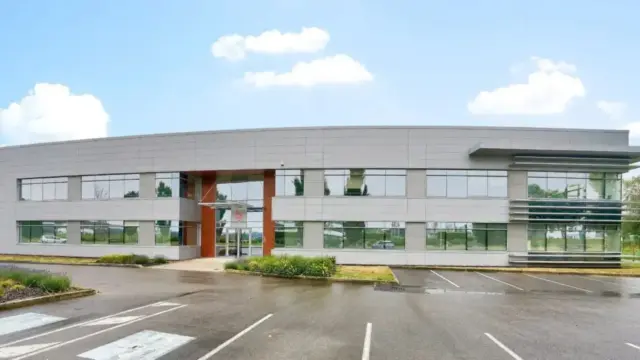 Locaux d’Activités et Bureaux – Lieusaint (Avenue Marguerite Perey)