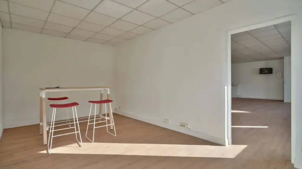 Locaux d’Activités et Bureaux – Lognes (Parc du Mandinet)